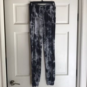 Pants tie-dye size small